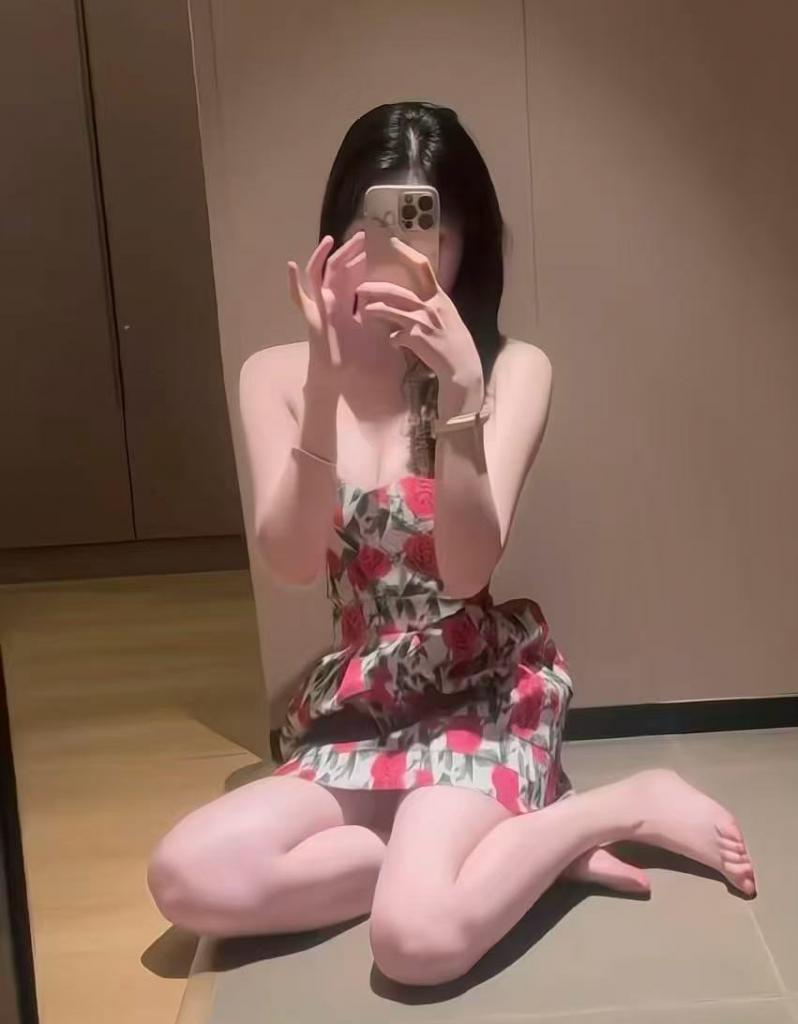 Chica busca chico en Huelva: 