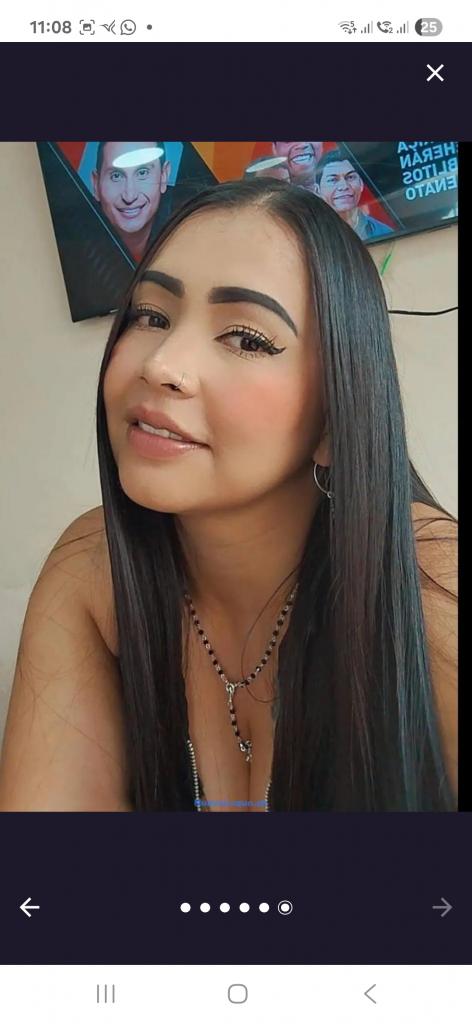 Chica busca chico en Barcelona: Chica busca chico