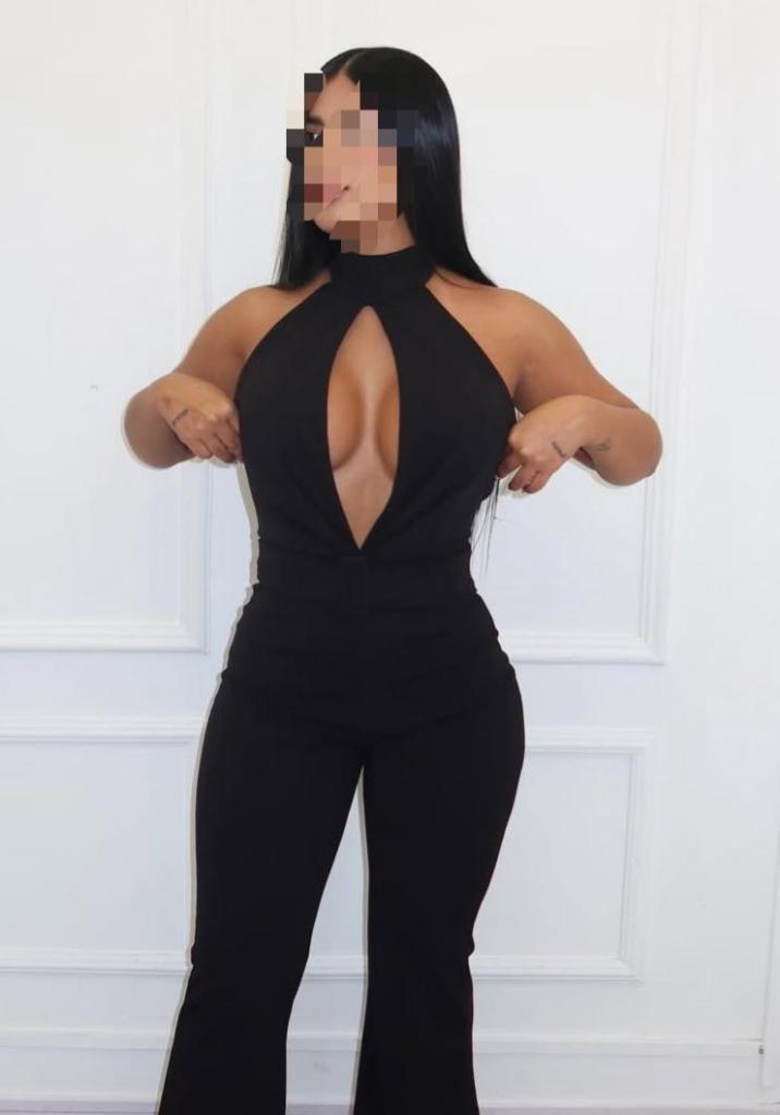 614979588: Chica busca chico en Madrid