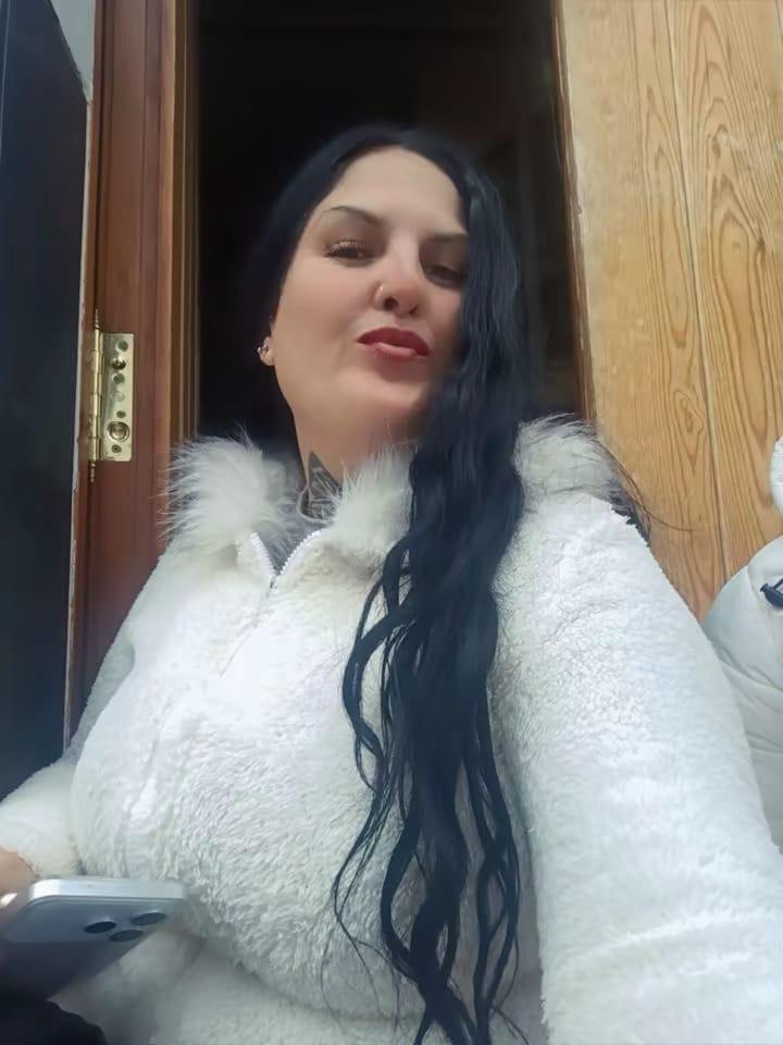 Chica busca chico en Sevilla: 