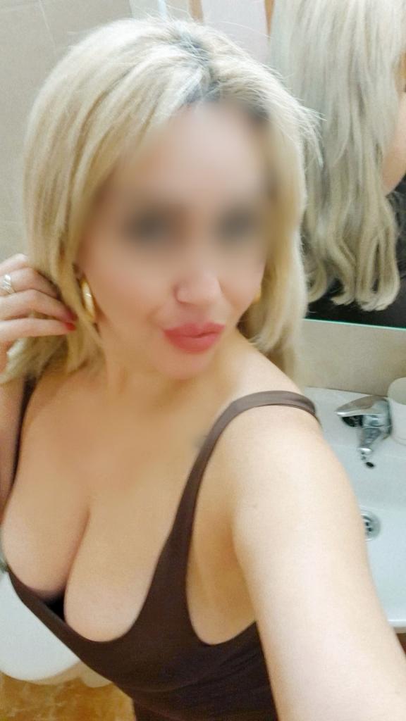 Chica busca chico en Murcia: 