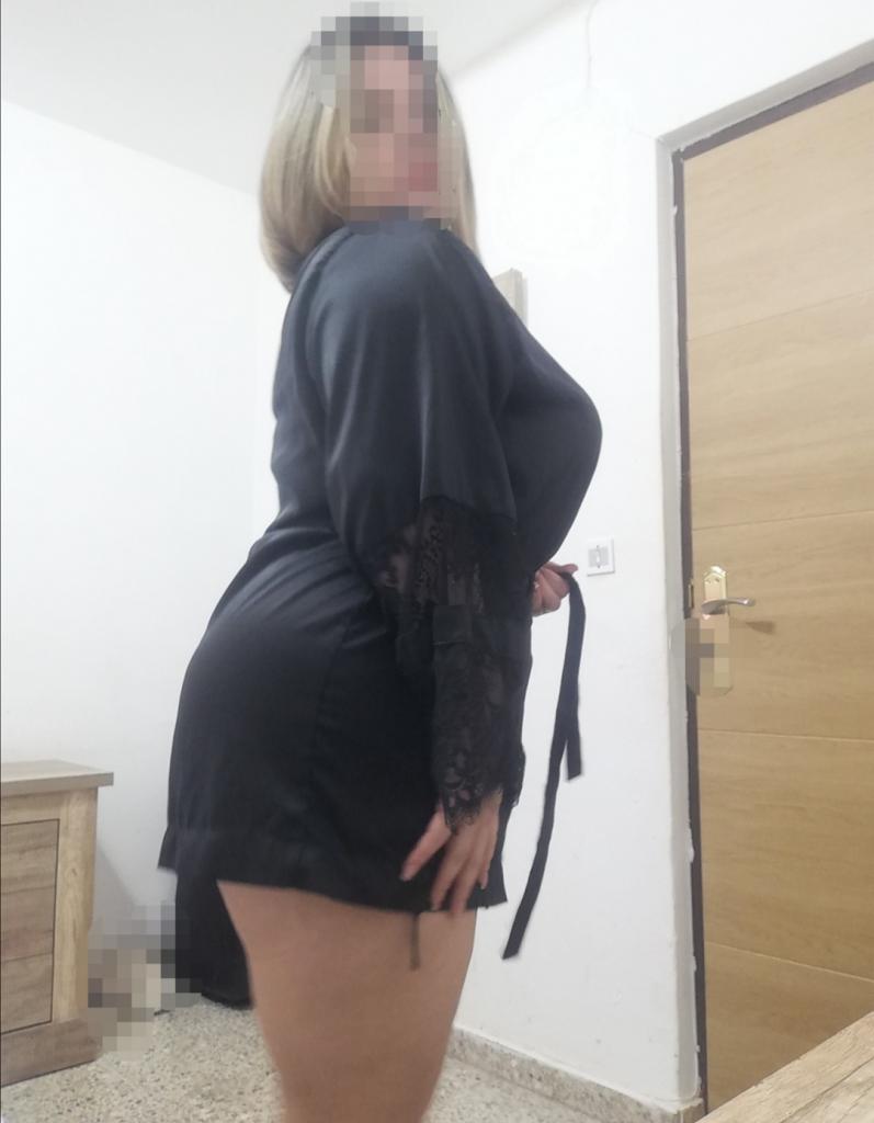 Chica busca chico en Asturias: 