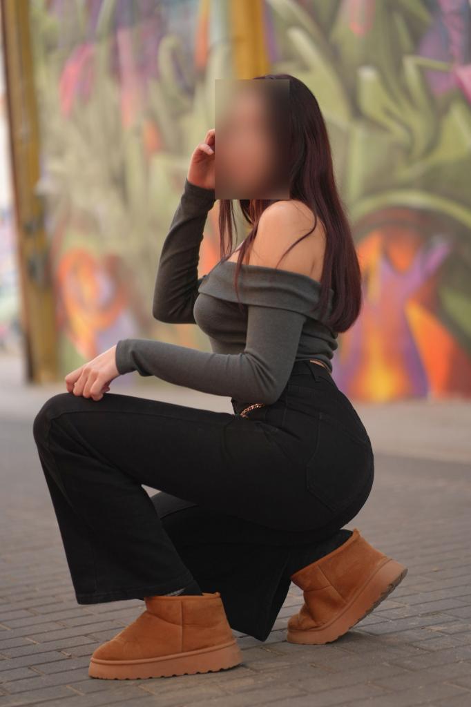 691586960: Chica busca chico en Valencia