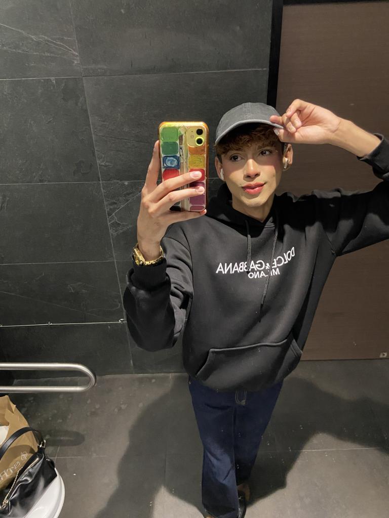 Chico busca chica en Málaga: 