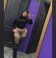 610329307: Chica busca chico en Sevilla