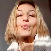 624370274: Chica busca chico en Madrid