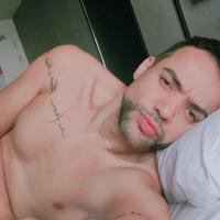 674574573: Chico busca chica en Murcia