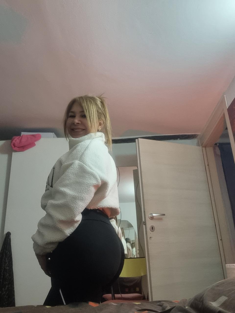 Chica busca chico en Castellón: 