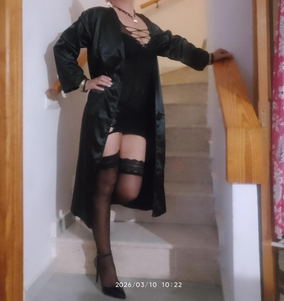 Chica busca chico en Alicante: 