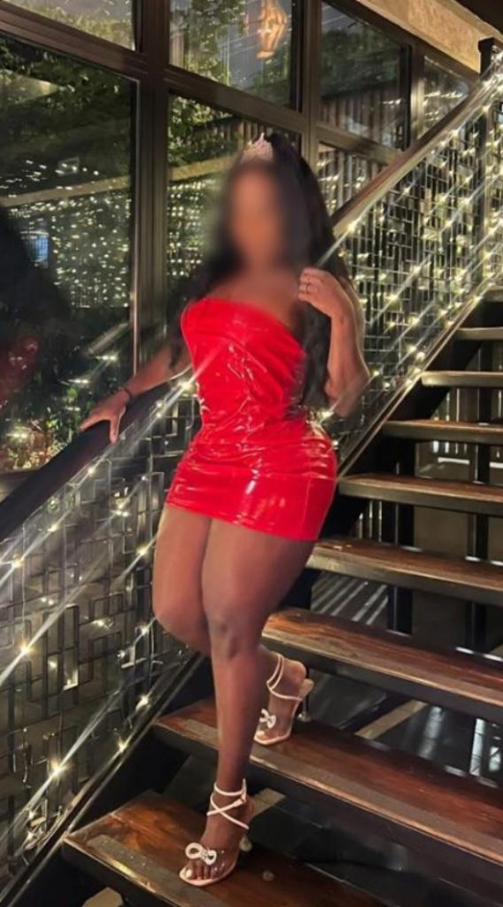 Chica busca chico en Murcia: 