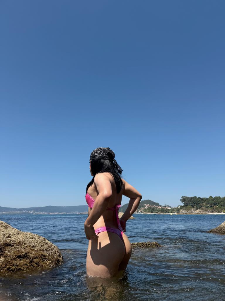 Chica busca chico en Tenerife: 