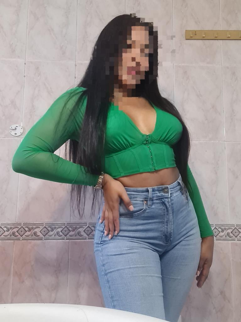 Chica busca chico en Cádiz: 