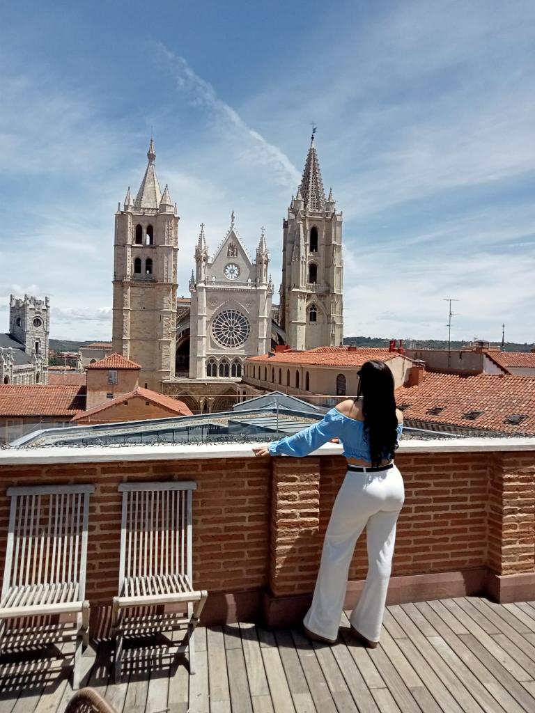 Chica busca chico en León: 