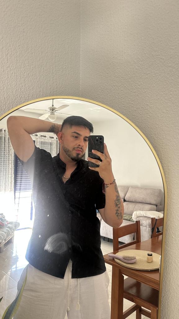 614584297: Chico busca chica en Almería