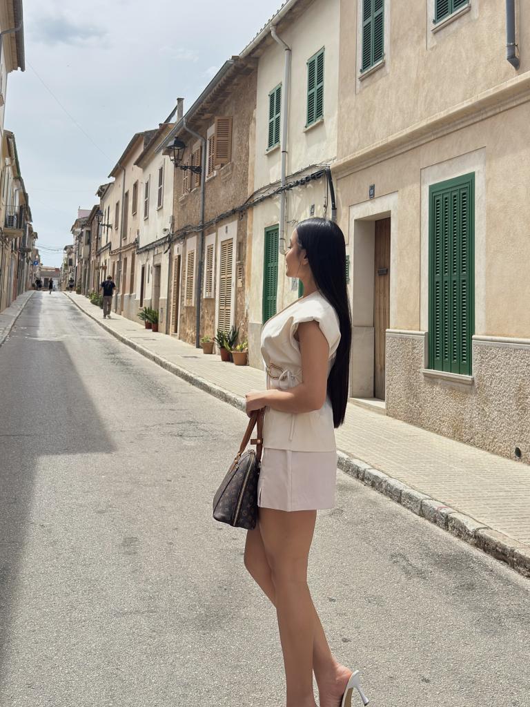 Chica busca chico en Mallorca: 