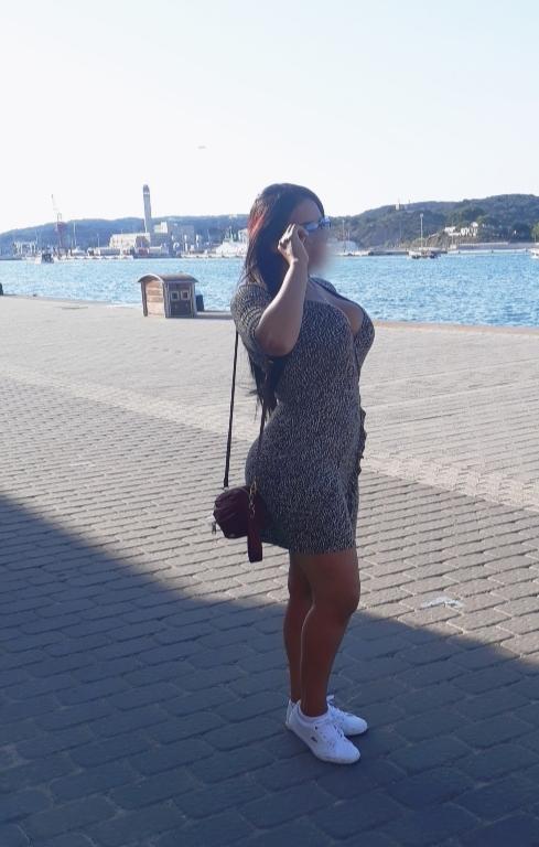 Chica busca chico en Menorca: 