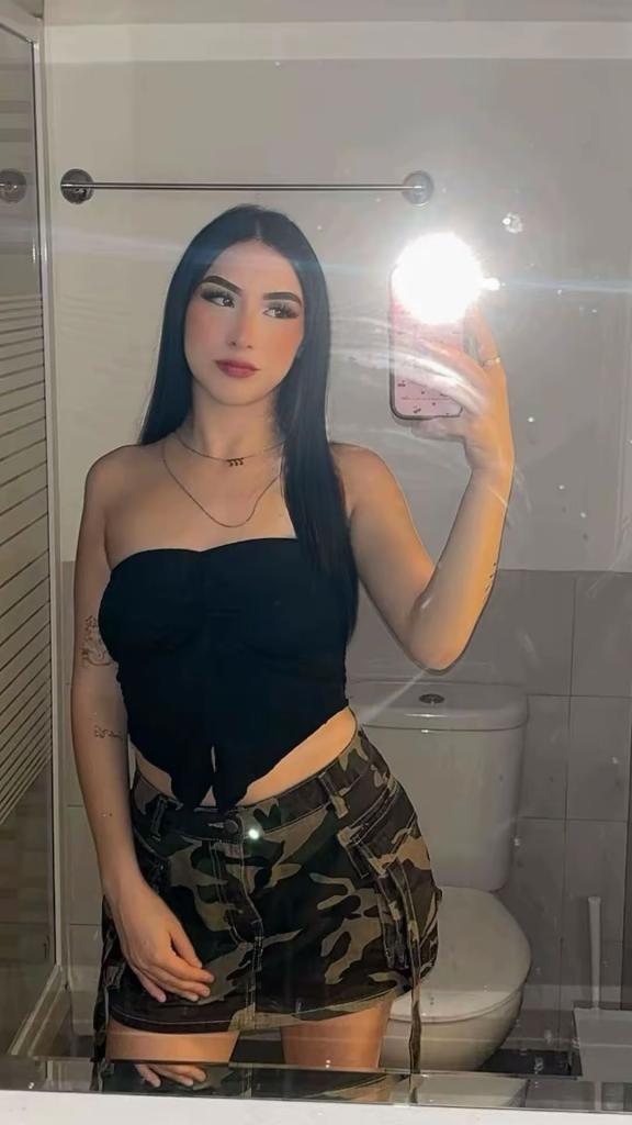 Chica busca chico en Barcelona: 