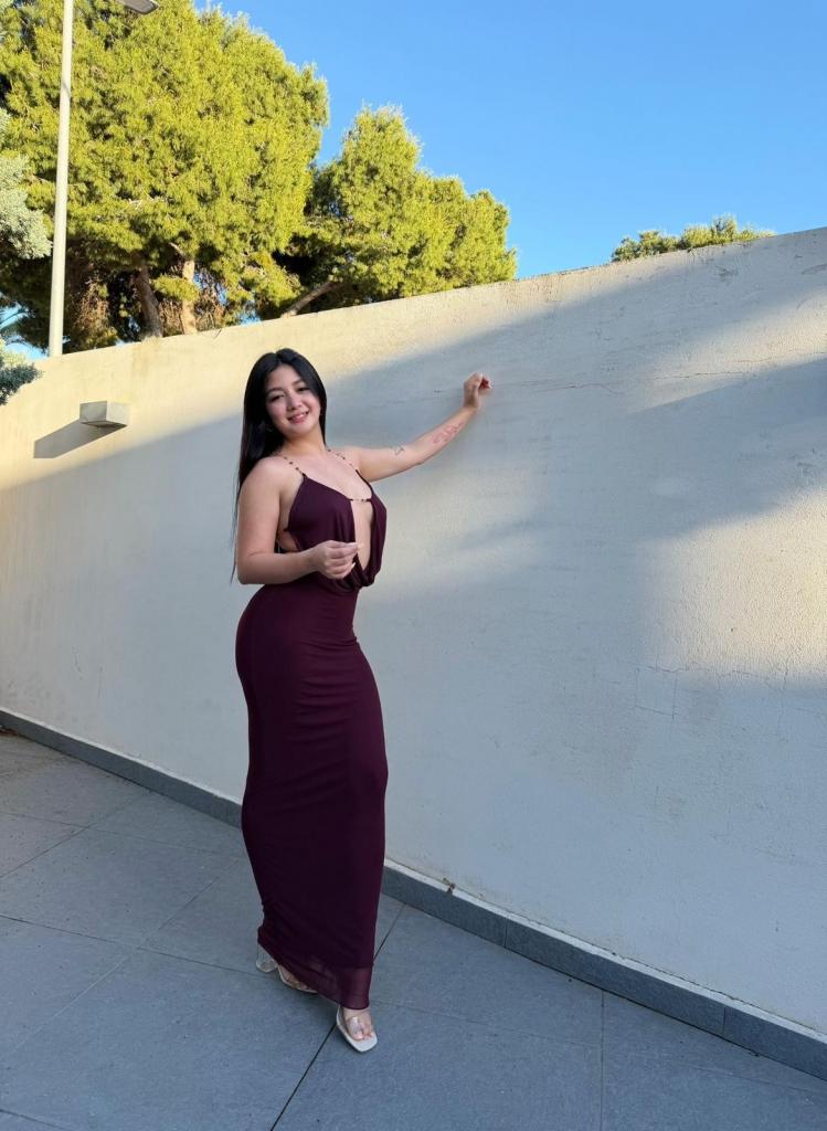 Chica busca chico en Almería: 