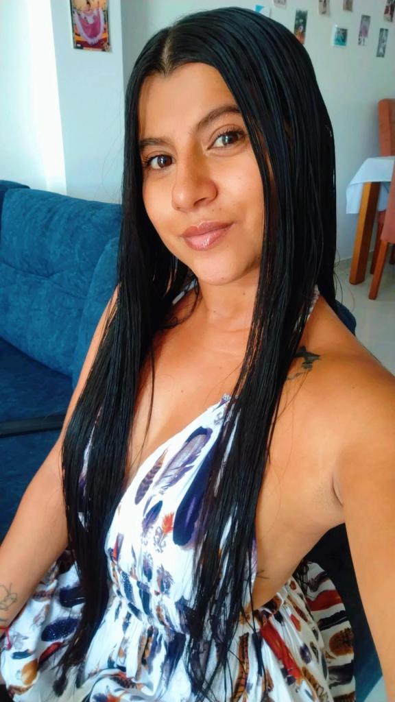 614853365: Chica busca chico en Almería