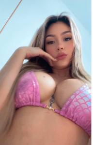 670359351: Chica busca chico en Málaga