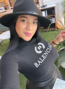 614459741: Chica busca chico en Tenerife