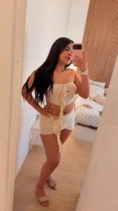 674982140: Chica busca chico en Valencia