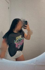 691845288: Chica busca chico en Barcelona