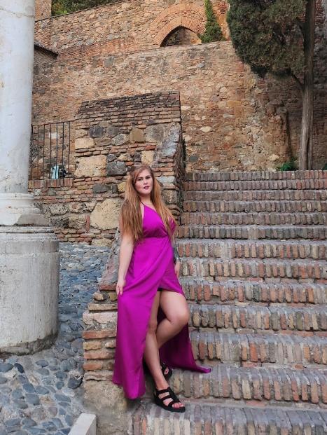 619153560: Chica busca chico en Málaga