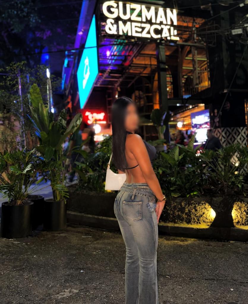 Chica busca chico en Mallorca: 