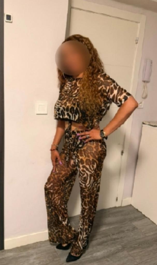 Chica busca chico en Orense: 