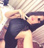 631049670: Chica busca chico en Navarra