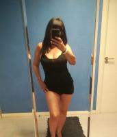 743095406: Chica busca chico en Pontevedra