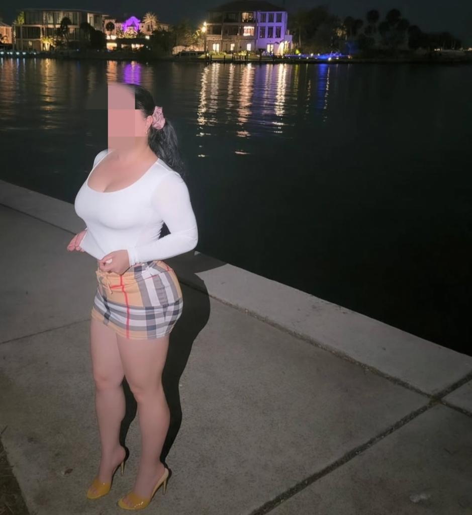 743094315: Chica busca chico en Alicante