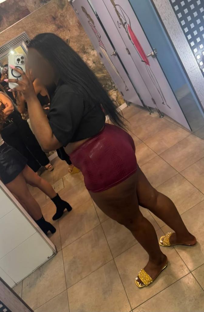 612485851: Chica busca chico en Asturias