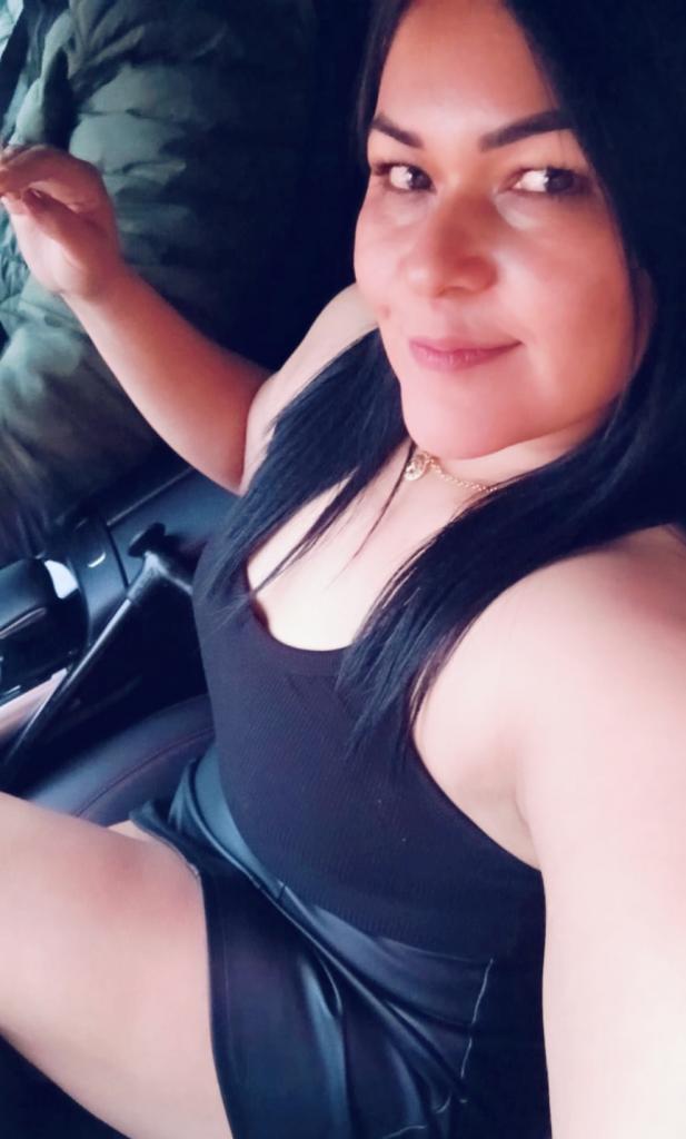 Chica busca chico en Lugo: 