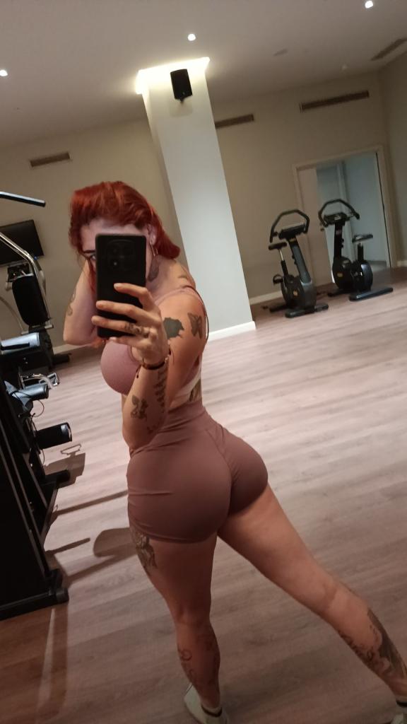 643713223: Chica busca chico en Pontevedra
