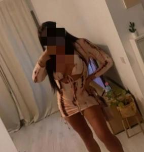 602863990: Chica busca chico en Alicante