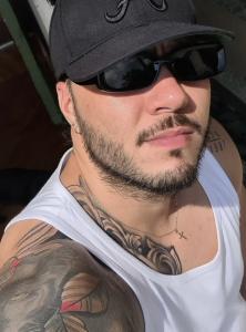 695282397: Chico busca chica en Alicante