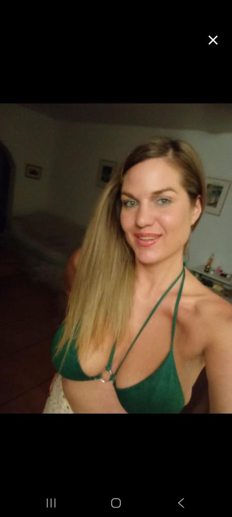 677672257: Chica busca chico en Tenerife