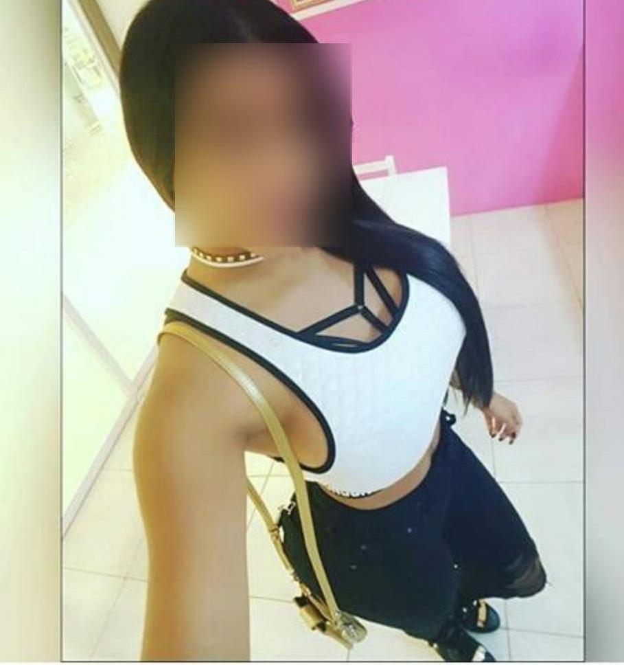 Chica busca chico en Ibiza: 