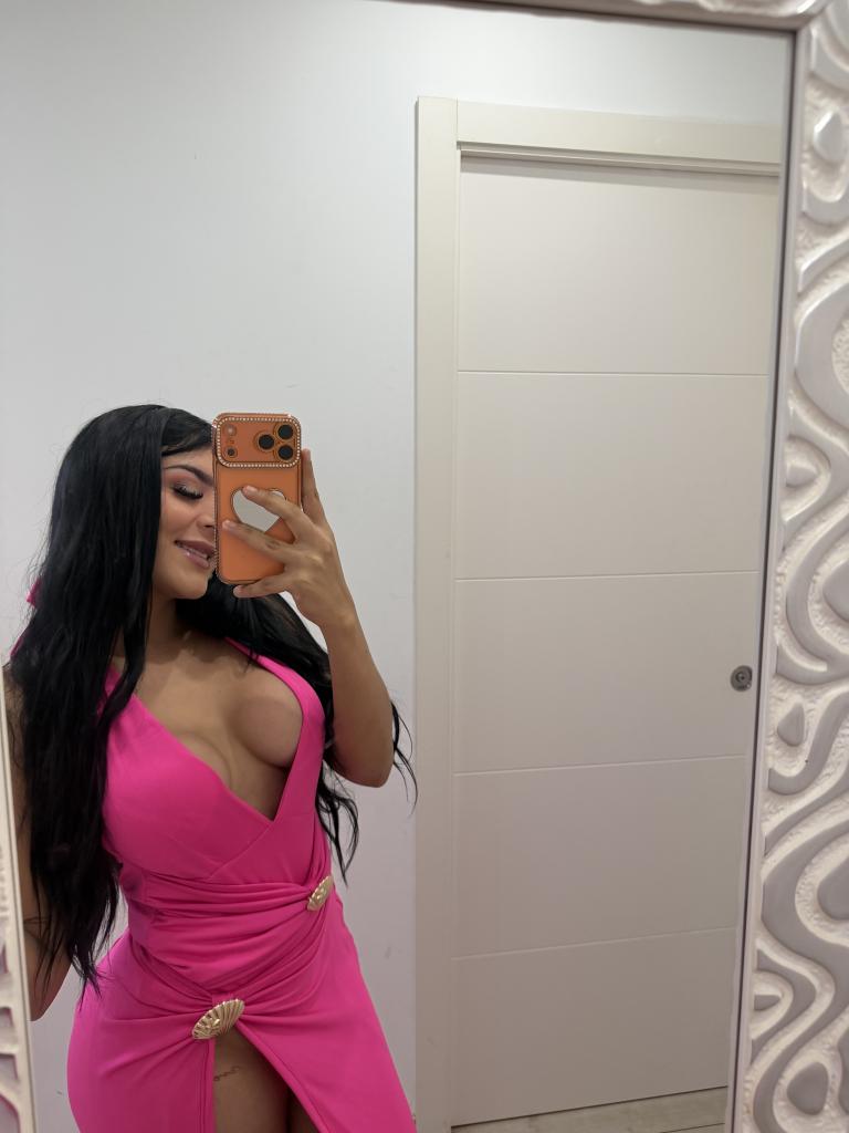 Chica busca chico en Tenerife: 