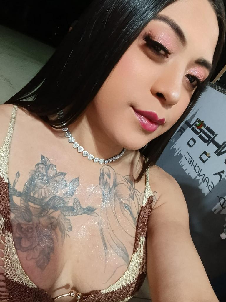 614247371: Chica busca chico en La Coruña