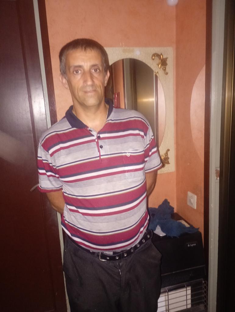 Chico busca chica en Barcelona: 