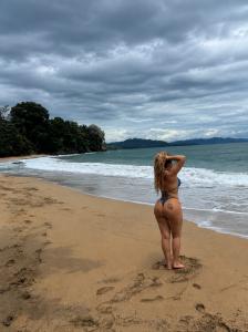 641070235: Chica busca chico en Asturias