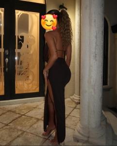 641569870: Chica busca chico en Lérida
