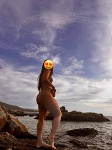 613147399: Chica busca chico en Orense