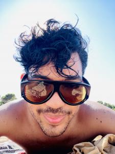 663523151: Chico busca chica en Madrid