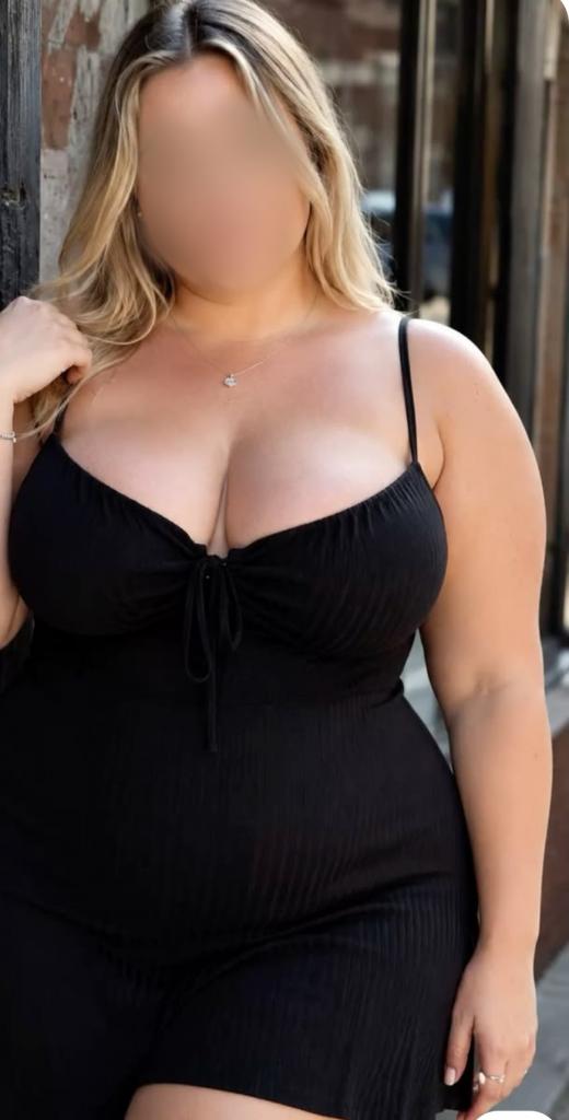 Chica busca chico en Almería: 