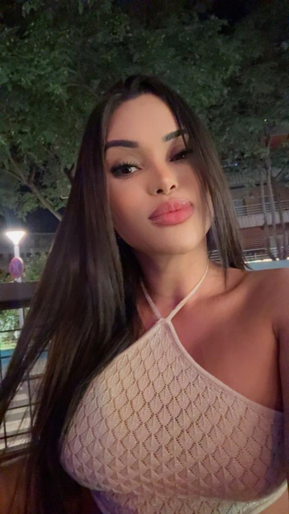 Chica busca chico en Castellón: 