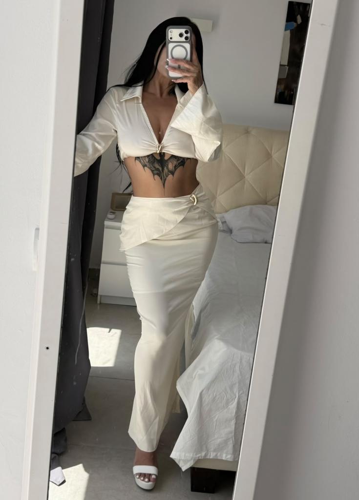 613343175: Chica busca chico en Barcelona